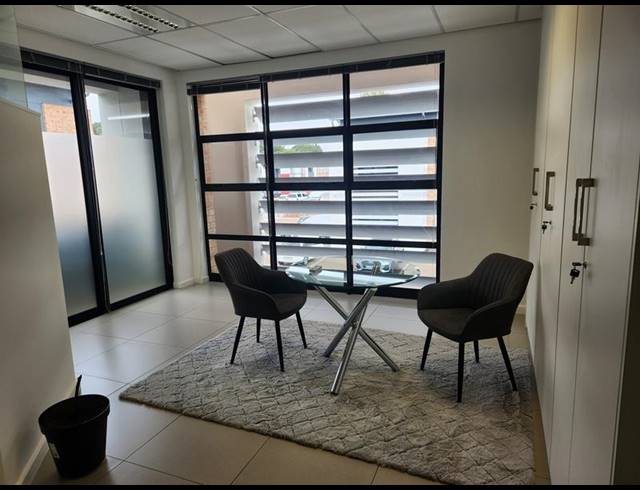 OFFICE PROPERTY TO RENT IN HONEYDEW